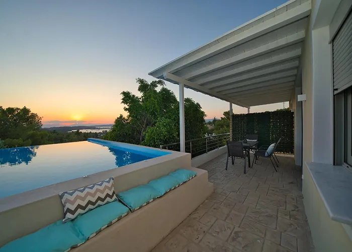 Heli View * Porto Cheli